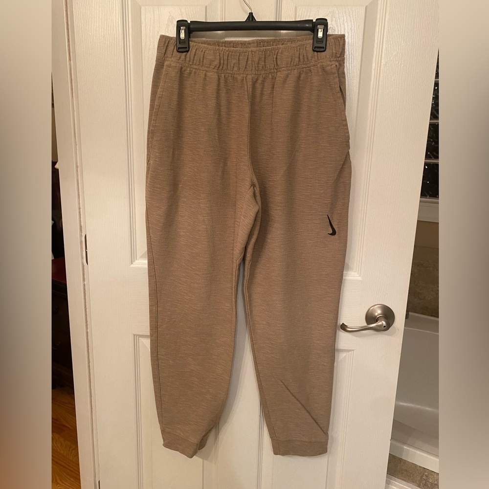 Nike yoga dri fit Large men’s sweatpants